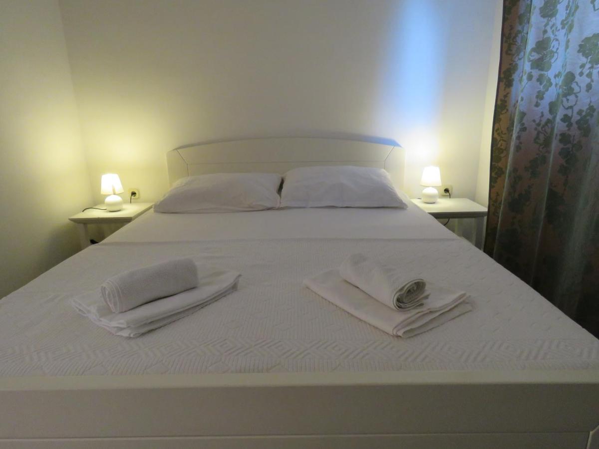 Villa Flamingo Deluxe Novalja Bagian luar foto