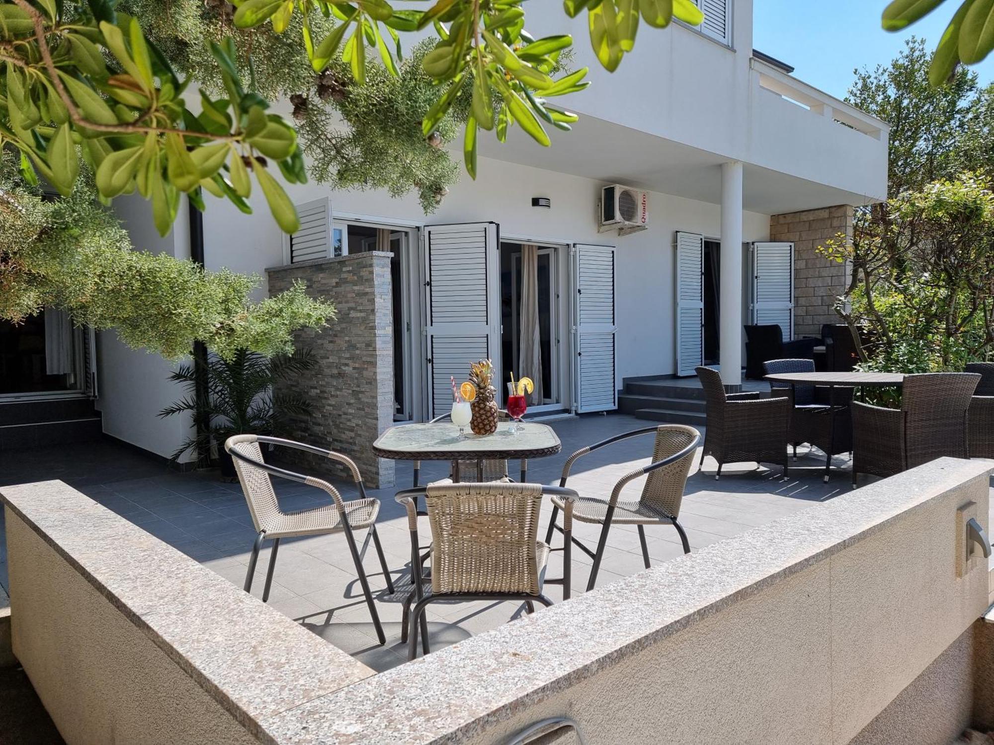 Villa Flamingo Deluxe Novalja Ruang foto